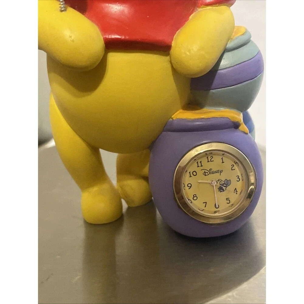 Vintage Winnie the Pooh Honey Pot Clock, Bumblebee Bobble Head